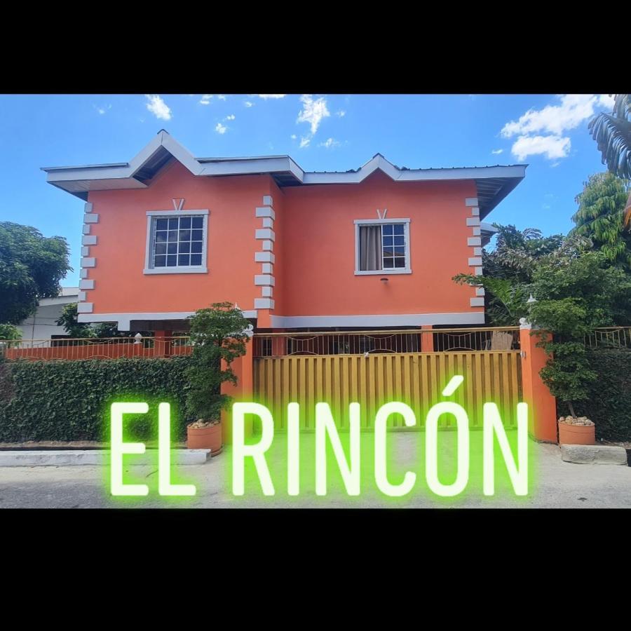Tunapuna VillageEl Rinconアパートメント エクステリア 写真